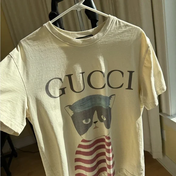 Gucci Cream Cat Print Tee Authentic - Picture 2 of 8